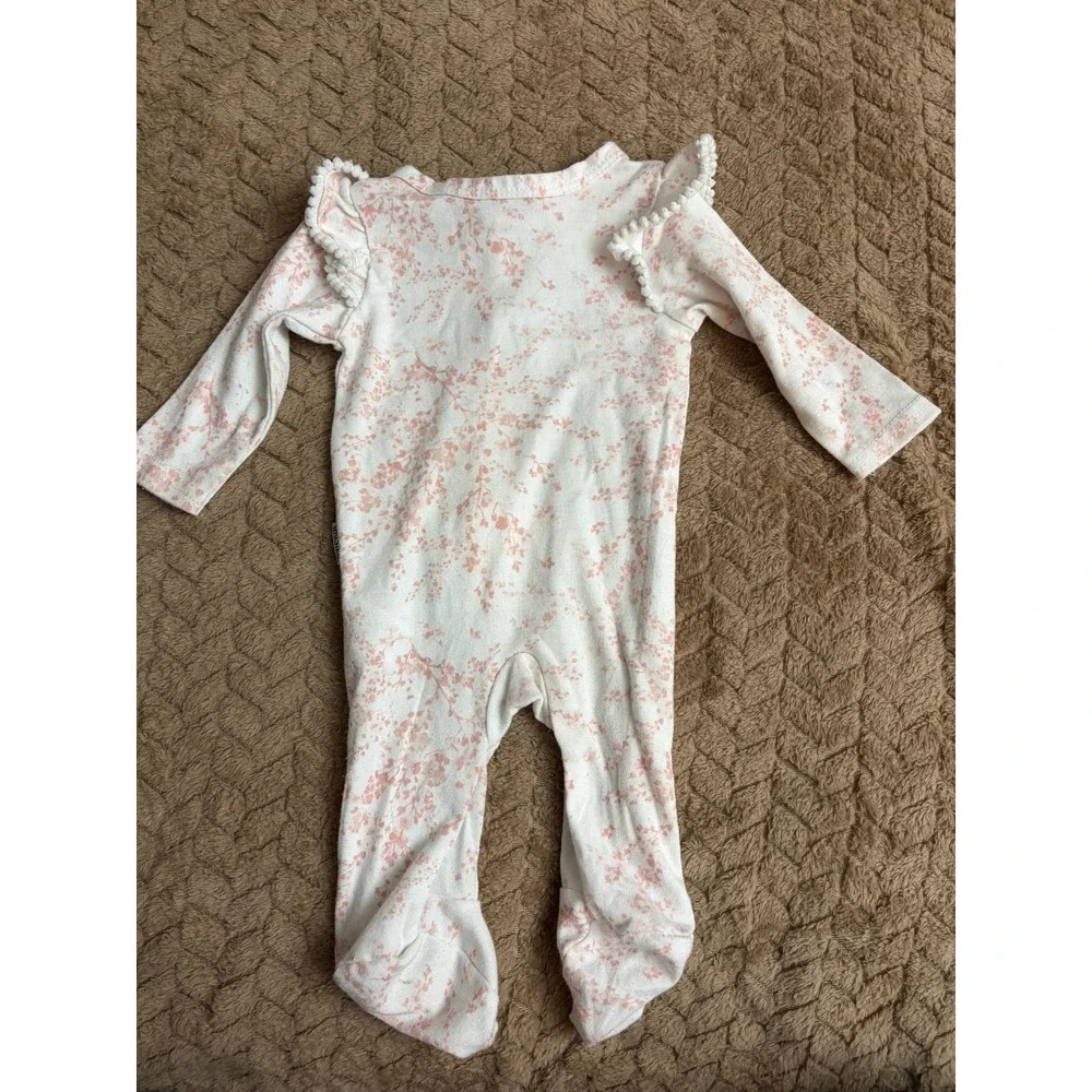 Badgley Mischka Footed Sleeper 0-3M Pink Floral Ruffle Pom Pom Zip Up Romper